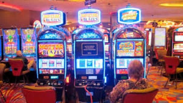 Slot machine jackpot return rate calculation for Jackpot