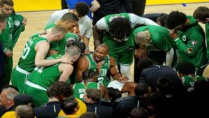 Las Vegas Introduction 7 2022 Finals has only a 4% chance of successful reversal! How did the Celtics overcome a double-digit deficit to bring down the Warriors?