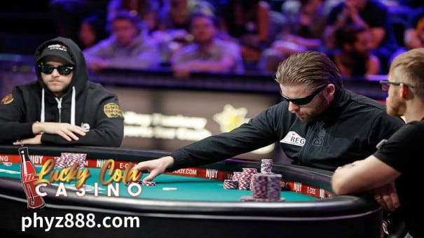 Sit and Go Poker Tips para sa Mas Mahusay na ROI 1 Isa sa mga pinakadakilang bagay na naidulot sa amin ng online poker ay ang sit down poker tournament. Ang Sit and go (SNG) ay walang tiyak na oras ng pagsisimula tulad ng multi-table tournament (MTT).
